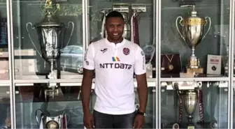 36 Yaşındaki Julio Baptista, Romanya'nın Cluj Ekibine Transfer Oldu