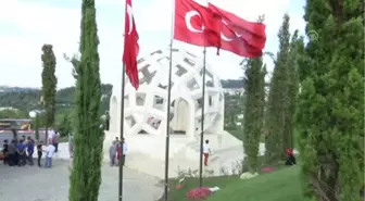 Dolara Karşı '(İstiklal) Hesabı Açılsın' Talebi