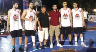 Tbf 3x3 Basketbol Turu'nun Finali Kuşadası'nda Yapıldı