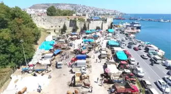 Sinop'ta Kurban Pazarında Yoğunluk