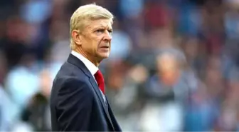 Arsenal'ın Eski Teknik Direktörü Arsene Wenger'in Maçlara Korumayla Çıktığı Ortaya Çıktı