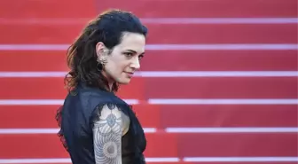 California Polisi, Asia Argento'ya Yöneltilen Cinsel Taciz Suçlamalarını Araştırıyor