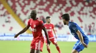 Spor Toto Süper Lig: Demir Grup Sivasspor: 0 - Kasımpaşa: 1 (İlk Yarı)