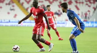 Spor Toto Süper Lig: Demir Grup Sivasspor: 0 - Kasımpaşa: 1 (İlk Yarı)