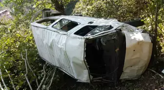 Giresun'da Minibüs Uçuruma Devrildi: 1 Ölü, 1 Yaralı