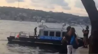 Üsküdar'da Sahile Vurmuş Erkek Cesedi Bulundu