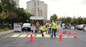 Çorlu'da Yaya Çizgileri Bakım ve Onarım Çalışmaları Sürüyor