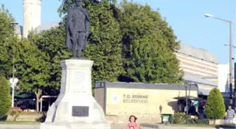 Edirne Valisi Özdemir: Belediyenin Seyyar Tuvaletler İçin Başvurusu Yok