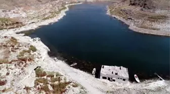 Su Altında Kalan Köyleri Ortaya Çıktı, Çocukluk Anıları Canlandı