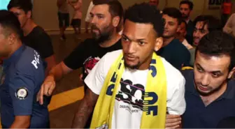 Fenerbahçe'nin Yeni Transferi Jailson İstanbul'da!