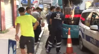 Akbilsiz Binmek İstediler, Şoförü Bıçaklayıp Kaçtılar