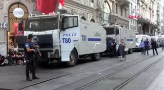 İstanbul İstiklal Caddesi'nde Yoğun Güvenlik Önlemleri