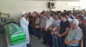 Mahalle Sakinlerinden 'Alkollü Sürücüler Araç Kullanmasın' Kampanyası