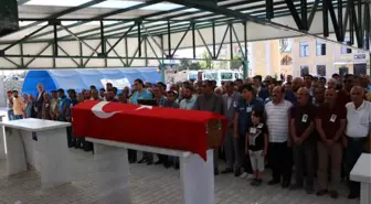 Mersin'de Vefat Eden Polis, Niğde'de Toprağa Verildi