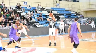 Büyükşehir Basket Takımı İlk Hazırlık Maçını Kazandı