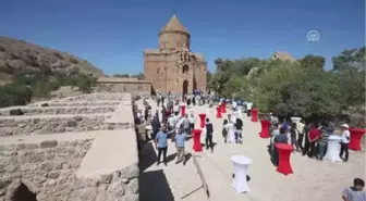 Van Gölü'nün Sırları' Akdamar Adası'nda Sergilendi