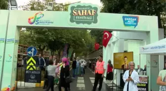 Beşinci Barış ve Sevgi Buluşmaları'nda Manuş Baba Sahne Aldı