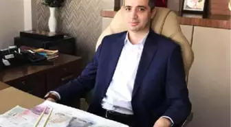 Tır'a Arkadan Çarpan Otomobilin Sürücüsü Öldü