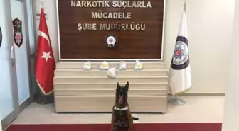 Van'da Lüks Otomobilde 5 Kilo 178 Gram Metamfetamin Maddesi Ele Geçirildi