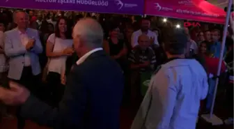 Ziynet Sali Beylikdüzü'nde Konser Verdi