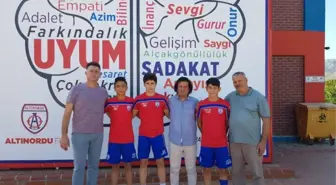 Yıldızspor Geleceğin Millilerini Uğurladı