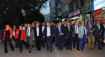 Eskişehir'de Ülkücü Gençlerin Anısına 'Şehitlere Saygı Yürüyüşü'