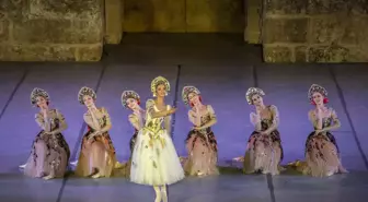 25. Uluslararası Aspendos Opera Ve Bale Festivali Balenin Yıldızları Sahnedeydi