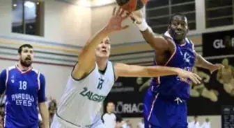 Anadolu Efes - Zalgiris: 79-83