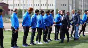Tolunay Kafkas, Sivasspor'un Altyapı Tesislerini İnceledi