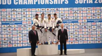Judoda Bir Gümüş, Bir Bronz Madalya