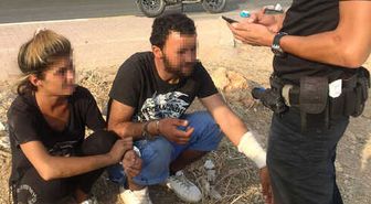 Otostopçu Kadın, Çalılıklarda Cinsel İlişkiye Girmek İçin Kandırdığı Pazarcının Parasını Çaldı