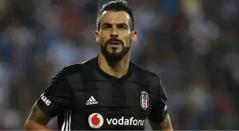 Beşiktaşlı Negredo, Al Nasr'a Transfer Oldu