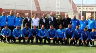 Tolunay Kafkas, Sivasspor'un Altyapı Tesislerini İnceledi