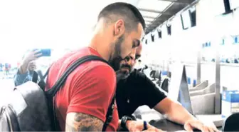 Alvaro Negredo Gemileri Yaktı