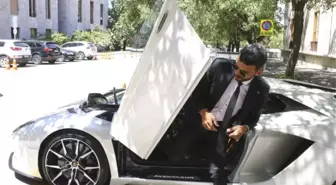 Kenan Sofuoğlu, Meclis'e Geldiği Lamborghini Marka Aracını Satışa Çıkardı