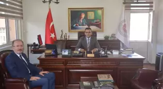 Rektör Uzun, Özdemir ve Şaffak'a Başarılar Diledi