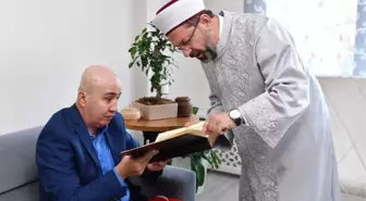 Diyanet İşleri Başkanı Erbaş, 15 Temmuz Gazisi Eski Tem Daire Başkanı Aslan'ı Ziyaret Etti