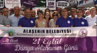 Alaşehir Belediyesi'nden Alzheimer Günü Etkinliği