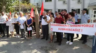 KKTC'de 'Kazıklı' Protesto