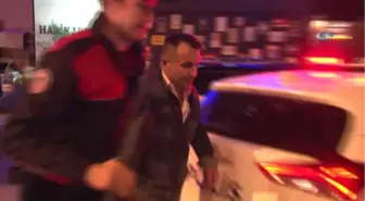 Kadıköy'de Gece Kulübünde Silahlı Kavga: 1 Yaralı