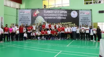 Badmintonda Milliler 20 Madalya Topladı