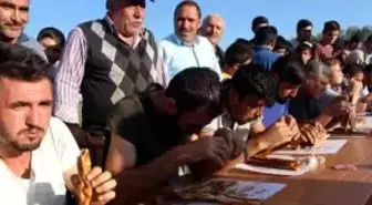 10 Dakikada 9 Pide Yiyerek Birinci Oldu