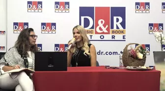 'Benim Artık Bir Türk Kız Kardeşim Var!' Sarah Jio