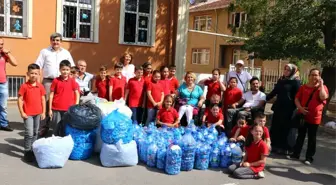 İlkokul Öğrencilerinden Engellilere Mavi Kapak Desteği