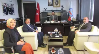 Kaymakam Koşal, Başhekim Seven'i Makamında Kabul Etti