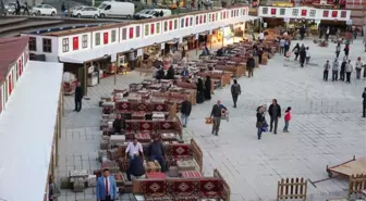 Anadolu'nun Kültürel Zenginlikleri Zeytinburnu'nda Buluşuyor