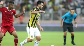 Cüneyt Çakır Al Ittihad-Al Wehda Maçını Yönetti