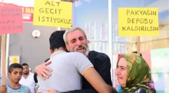 Dizi Oyuncusunun Öldüğü Kazanın Meydana Geldiği Yerde Eylem