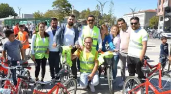 Kırşehir'de Bisiklet Etkinliğine Yüzlerce Vatandaş Katıldı