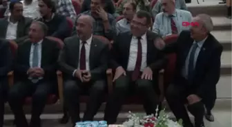 Van'da 'Bilim,teknoloji ve Yenilik Ekosisteminde Yeni Tubitak' Konferansı Yapıldı